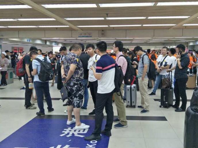 深圳机场福田口岸约车